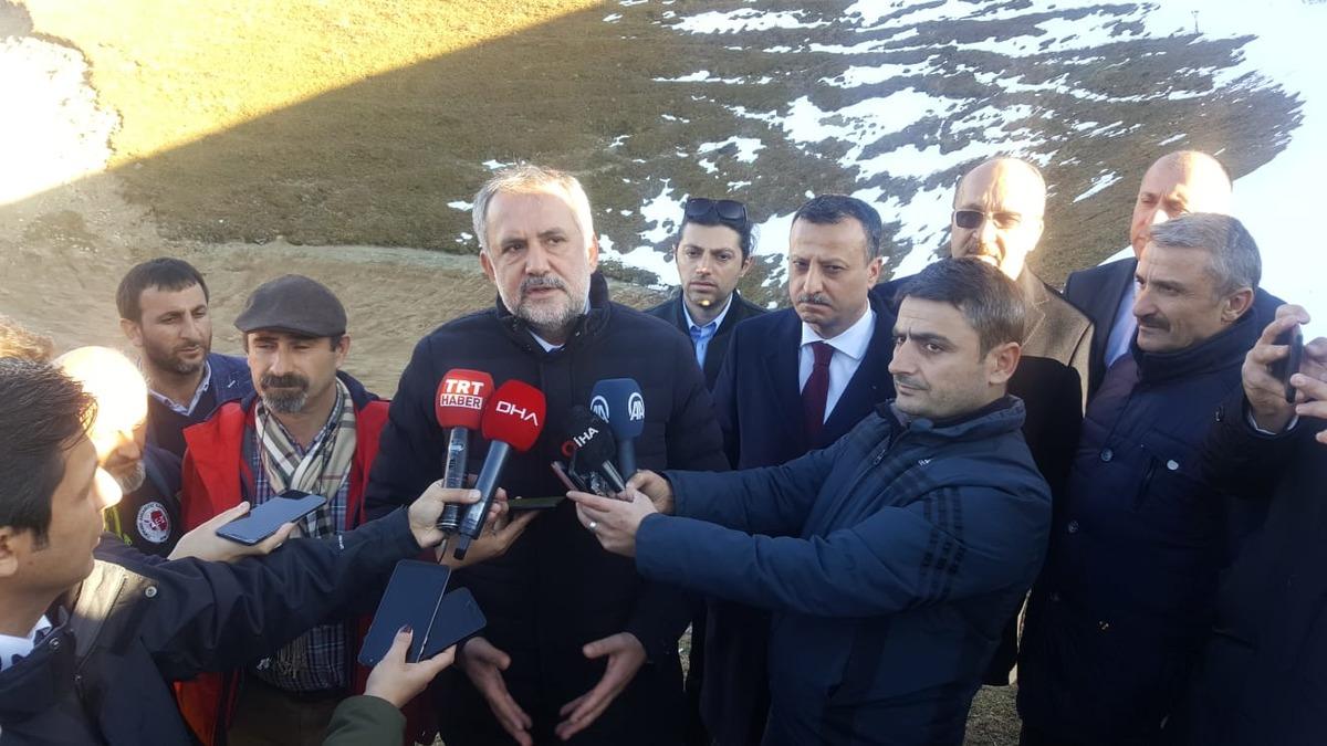 Bakan Yardımcısı'ndan 'Dipsiz g&ouml;l' a&ccedil;ıklaması! '&Ccedil;evre felaketi'