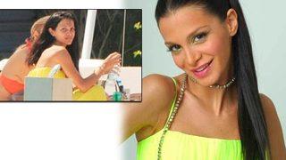 Gazeteci var uyarısı