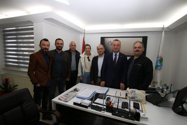 Kültür ve Turizm Derneğinden Başkan Ayhan’a plaket G3