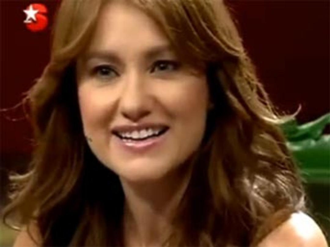 Yok b&ouml;yle dil s&uuml;r&ccedil;mesi: 'Ne Si..m!'