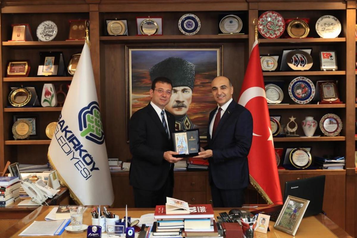 İBB Başkanı Ekrem İmamoğlu'ndan dikkat &ccedil;eken s&ouml;zler: Ziyaret etmezseniz biz de İBB başkanı oluruz