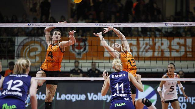 Türk derbisinde kazanan Eczacıbaşı VitrA