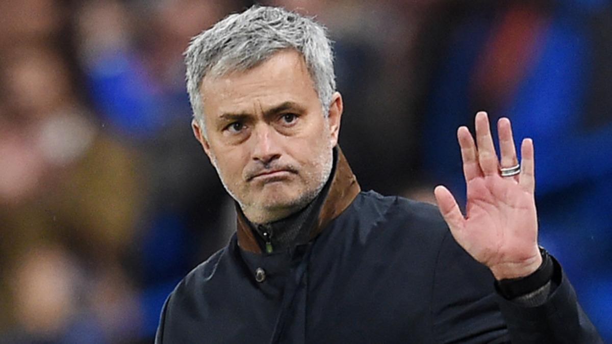 Tottenham'da Jose Mourinho sesleri