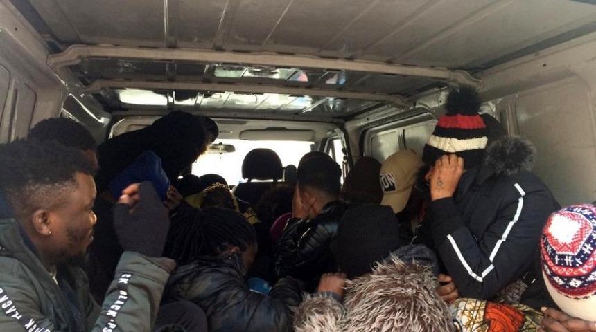 Balıkesir ve Kırklareli'nde düzensiz göçmenler yakalandı