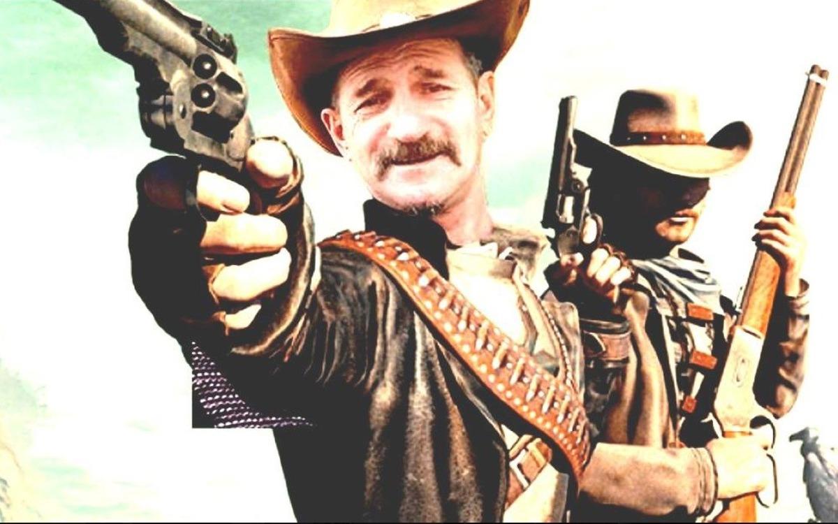 40 yıldır &uuml;zerinden &ccedil;ıkarmadı! İşte Karadeniz'in Tonyalı kovboyu