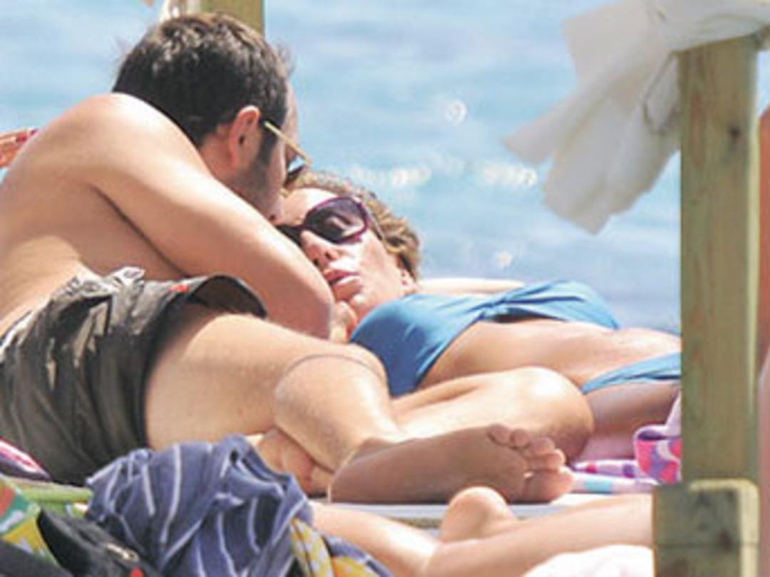 İşte Asena ve aşkı