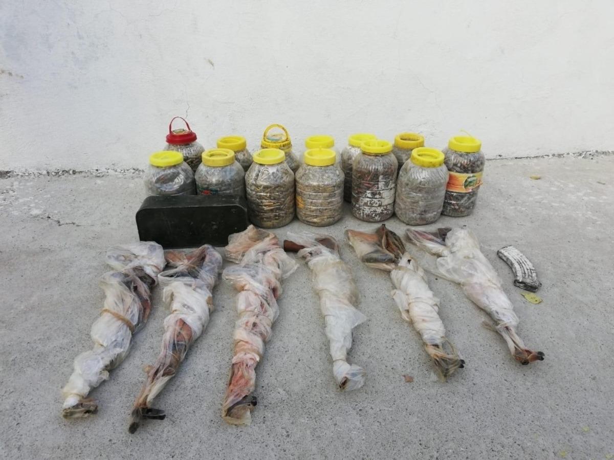 Bitlis&rsquo;te silah ve m&uuml;himmat ele ge&ccedil;irildi