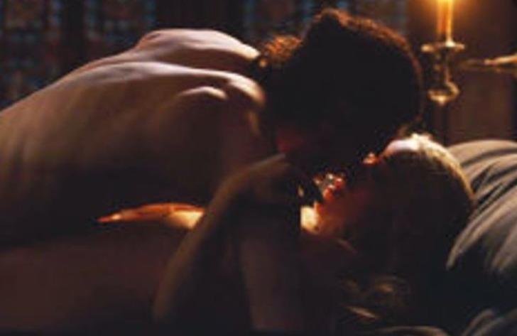  Game Of Thrones'un Khaleesi'si Emilia Clarke'tan sevişme sahnesi itirafı G4