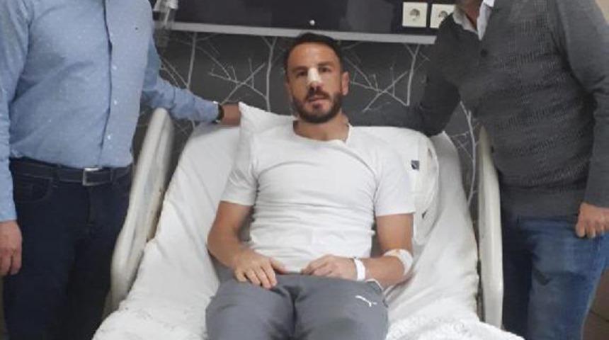 Konyaspor'da Ali Çamdalı'nın burnunda kırık tespit edildi
