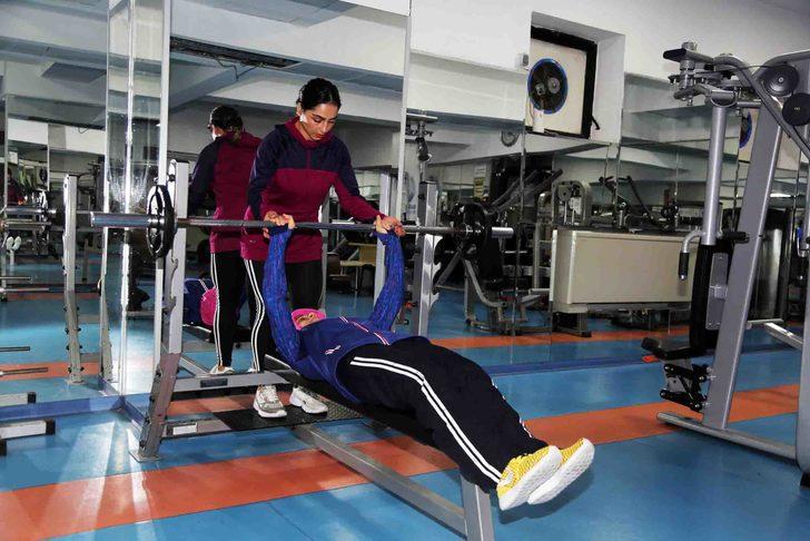 Düzenli egzersiz ve fizik tedaviyle Skolyoz’u yendi G3