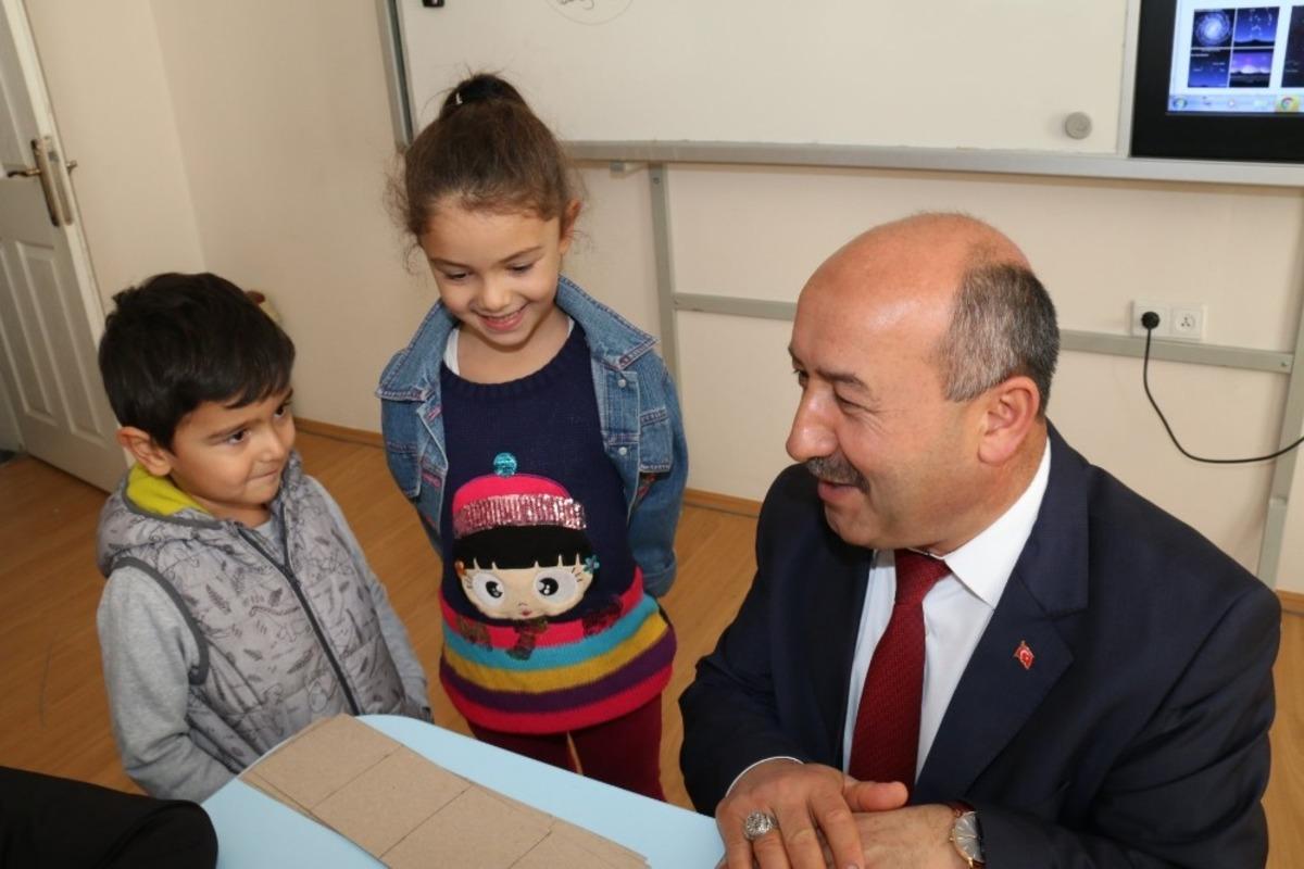 M&uuml;d&uuml;r Başyiğit&rsquo;ten BİLSEM&rsquo;e ziyaret