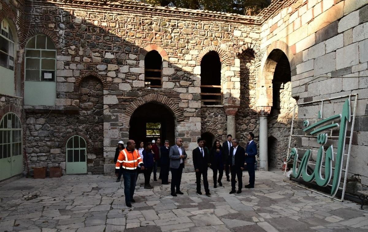 Manisa ecdat yadigarlarına sahip &ccedil;ıkıyor