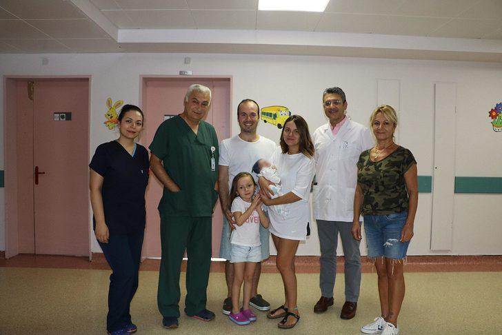 Her yıl yüzlerce 'Leo bebeği' kurtarıyorlar G5