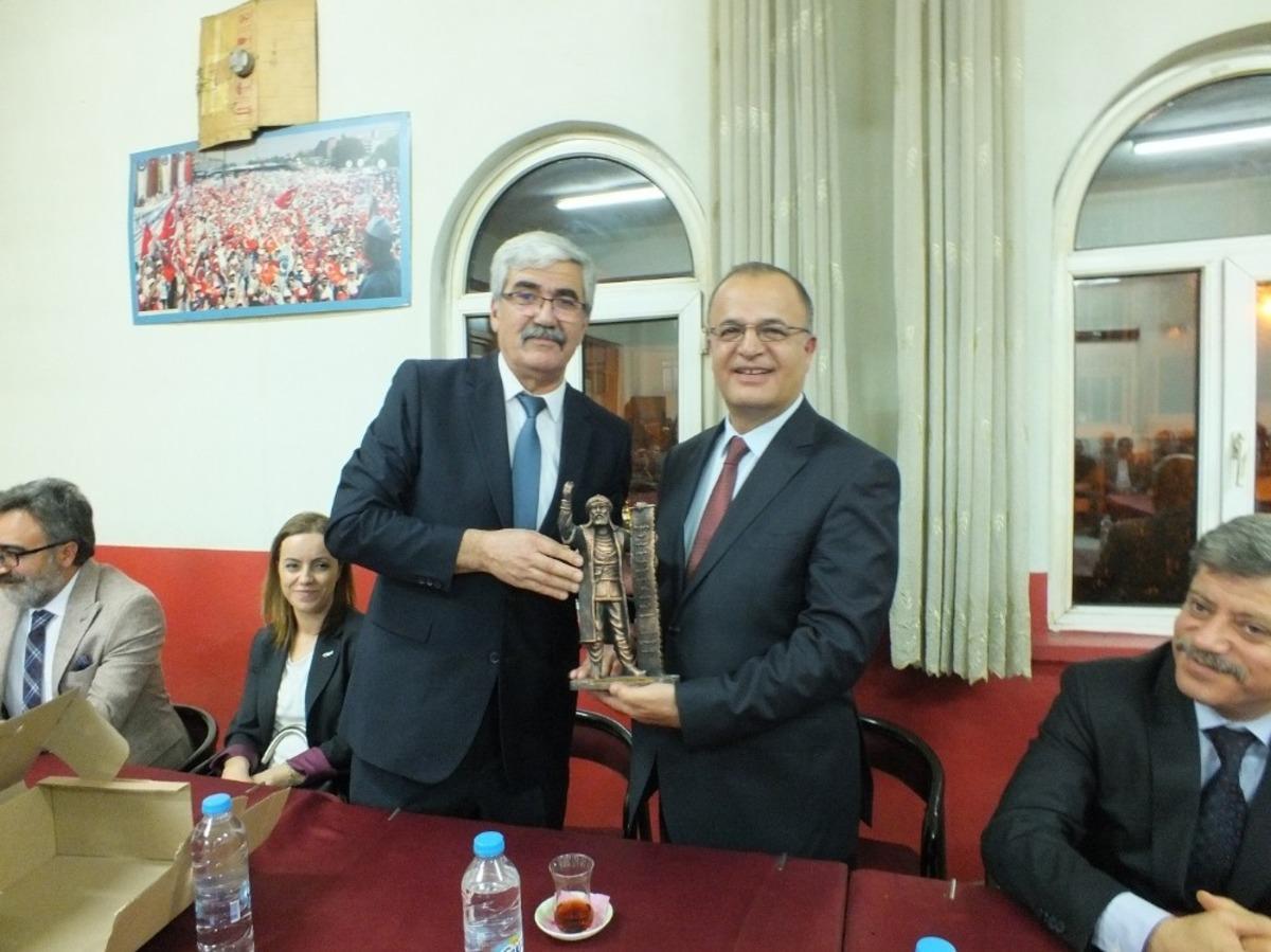 T&Uuml;RKAV Karaman Şubesine &uuml;st d&uuml;zey ziyaret