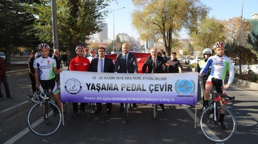 Nevşehir&rsquo;de &ldquo;Yaşama pedal &ccedil;evir&rdquo; etkinliği d&uuml;zenlendi
