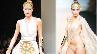 Caroline podyumda...