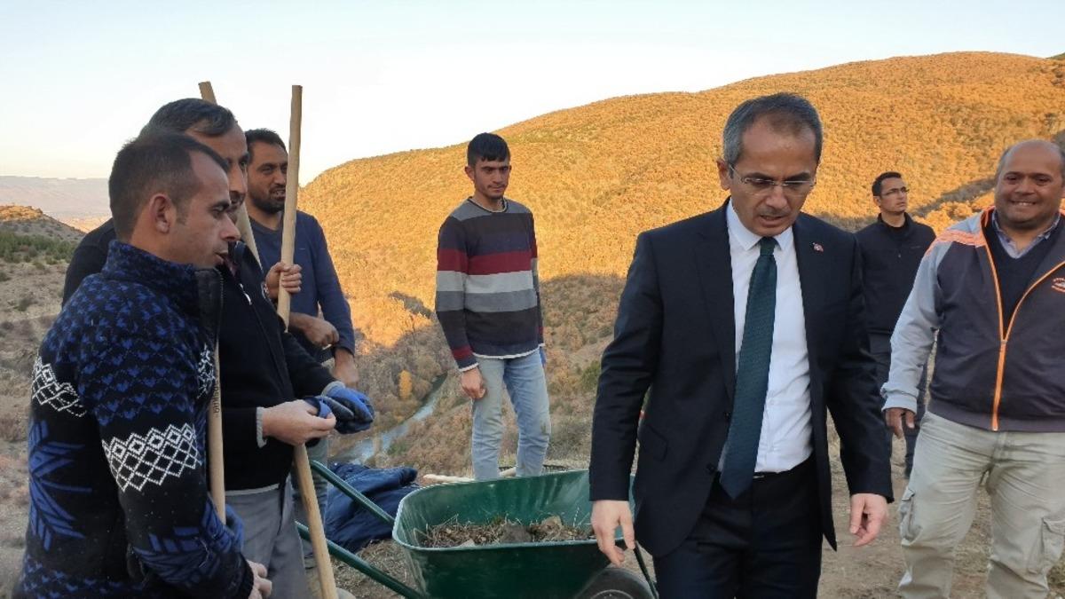 Definecilerin talan ettiği tarihi alanda kurtarma kazısı başlatıldı