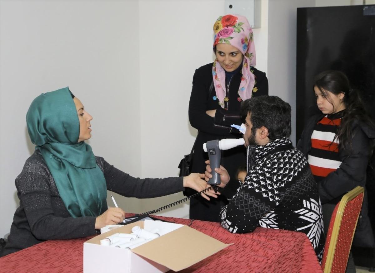 ER&Uuml;&rsquo;de &ldquo;D&uuml;nya KOAH G&uuml;n&uuml;&rdquo; Etkinliği D&uuml;zenlendi