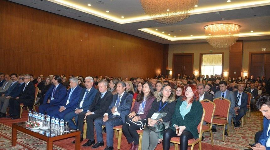 &lsquo;İlkokulda Dil Becerileri &Ccedil;alıştayı&rsquo; başladı