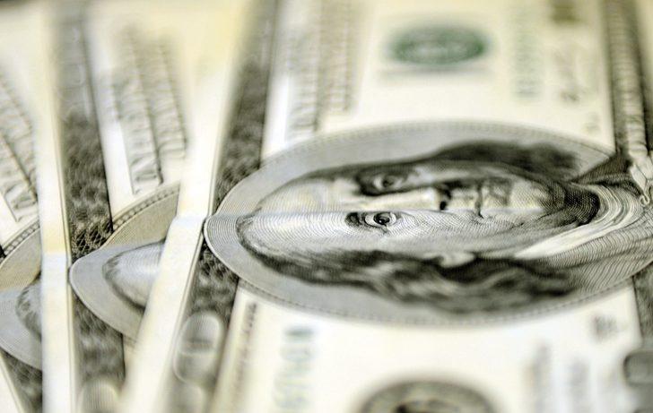 Dolar ve altında düşüş eğilimi