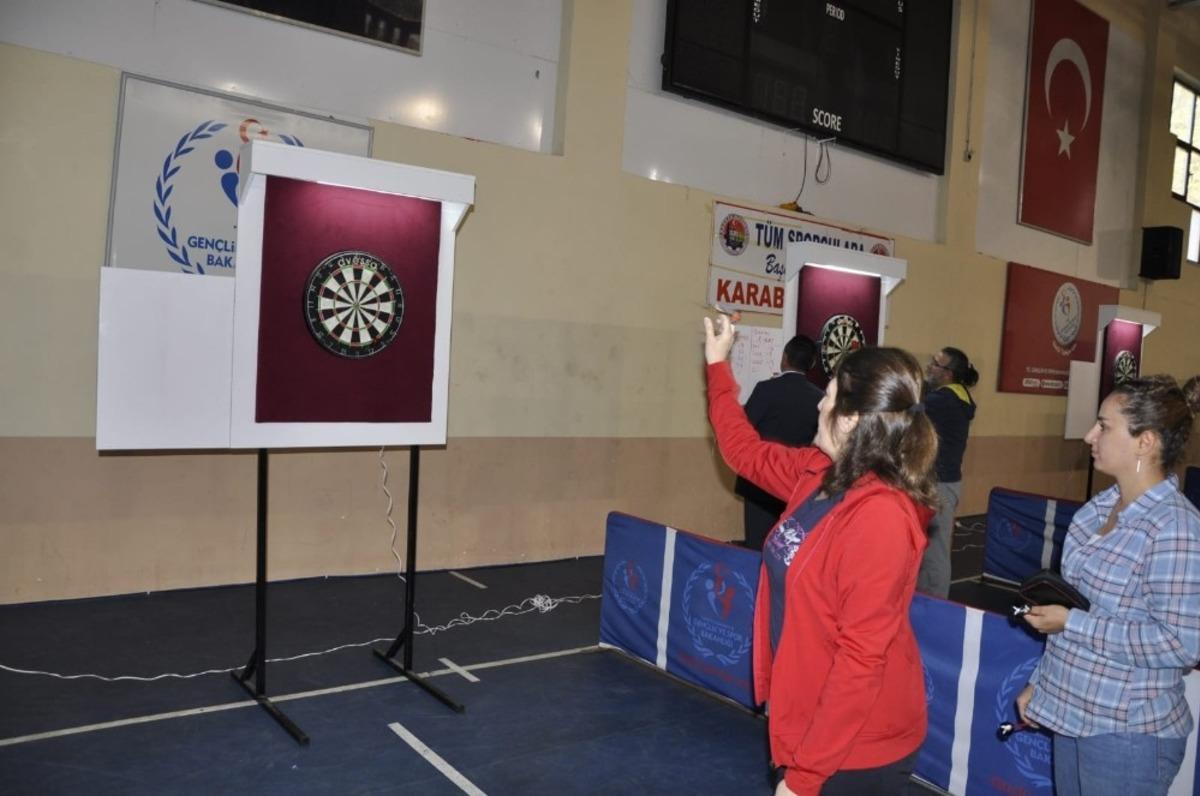 Safranbolu&rsquo;da &Ouml;ğretmenler G&uuml;n&uuml; spor m&uuml;sabakaları