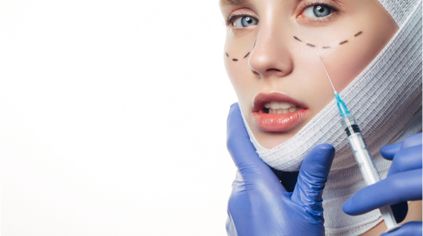 Sosyal medyada estetik cerrahi ile ilgili çok fazla yanlış bilgi var