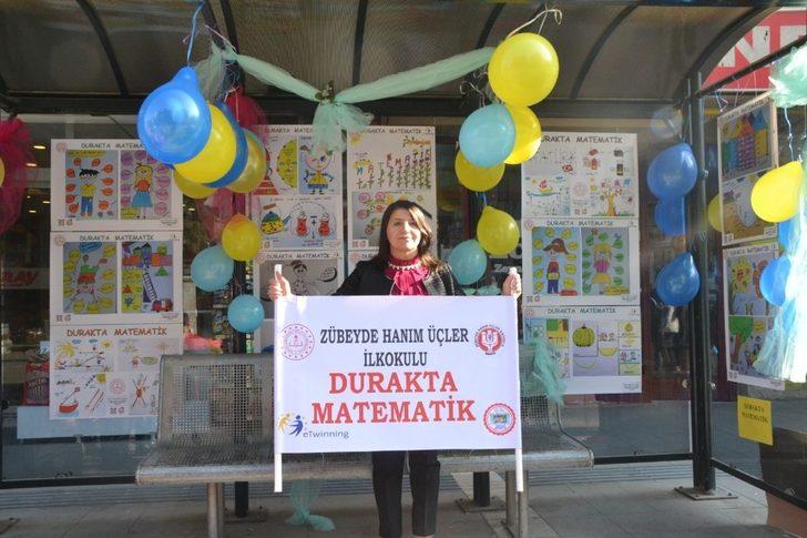 Otobüs durağı matematik sınıfı oldu G4