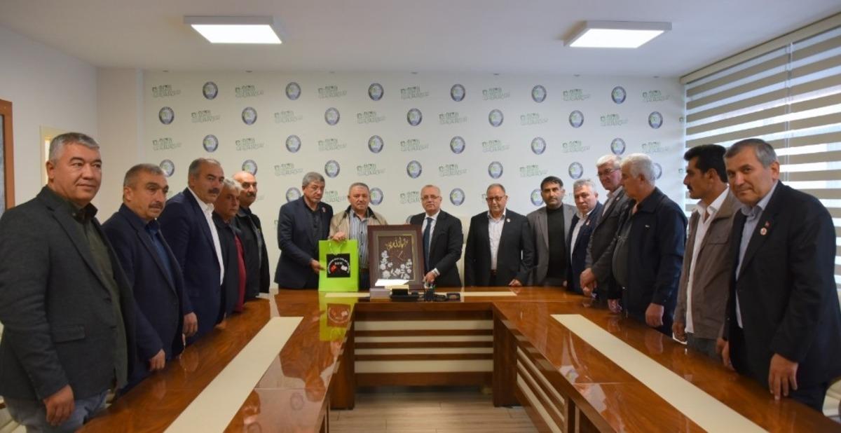 Muhtarlardan Başkan Kayda&rsquo;ya teşekk&uuml;r ziyareti