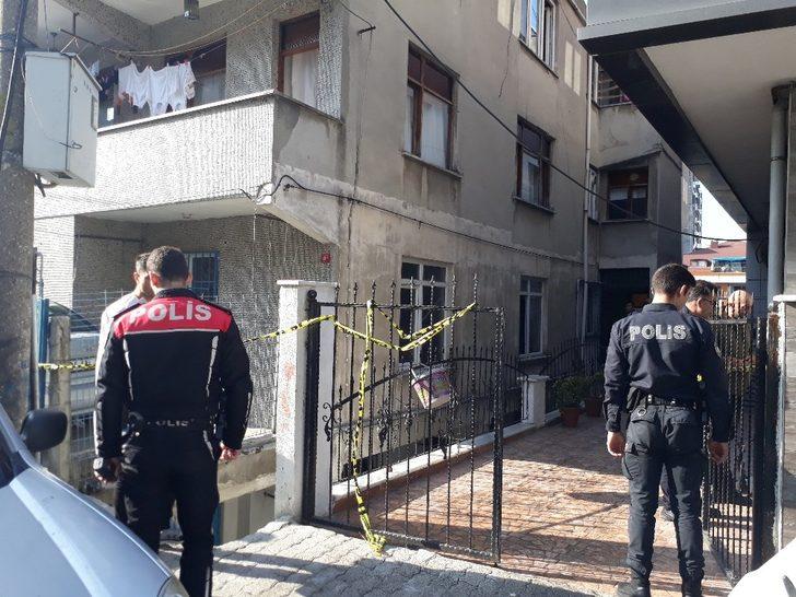Küçükçekmece'de korkunç olay: 1 ölü G4