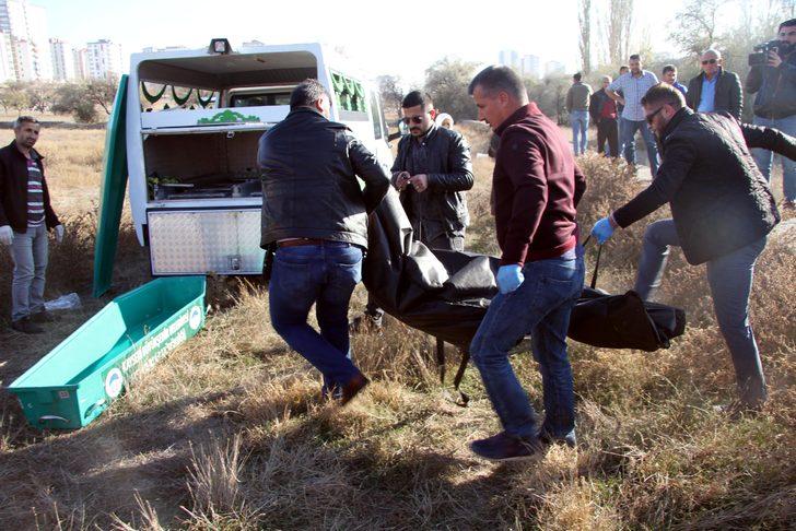 Kayseri'de boş arazide erkek cesedi bulundu G3
