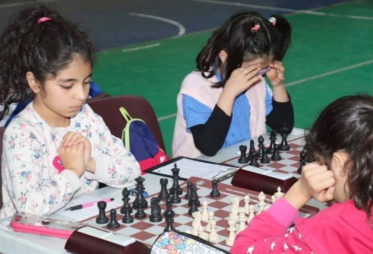 Sivas&rsquo;ta satran&ccedil; r&uuml;zgarı