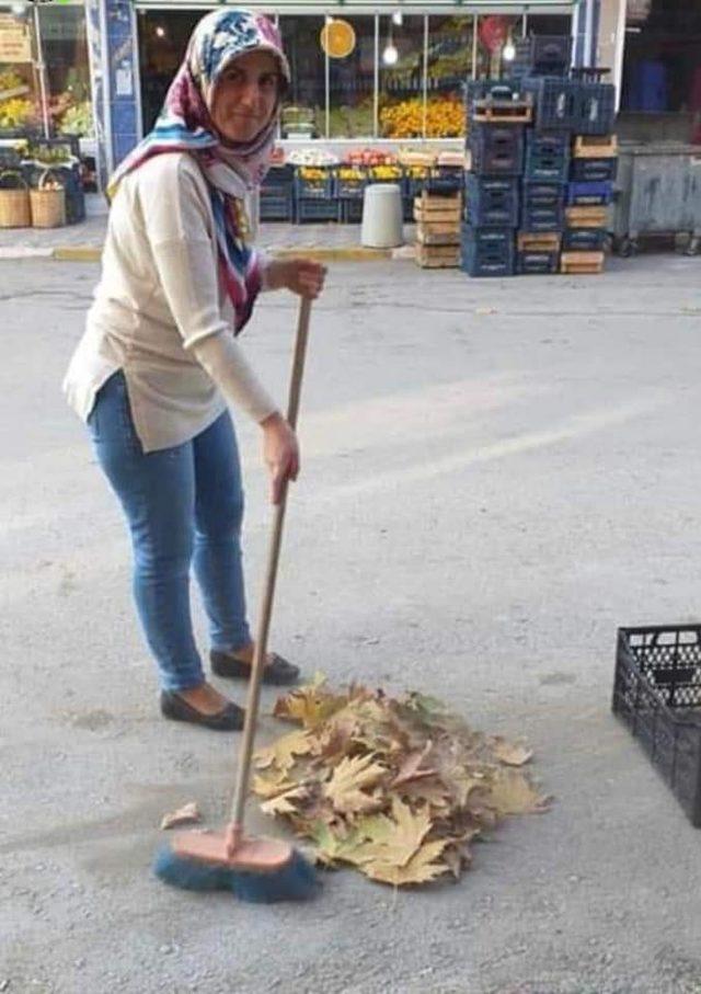 Başkan’dan esnafa teşekkür belgesi