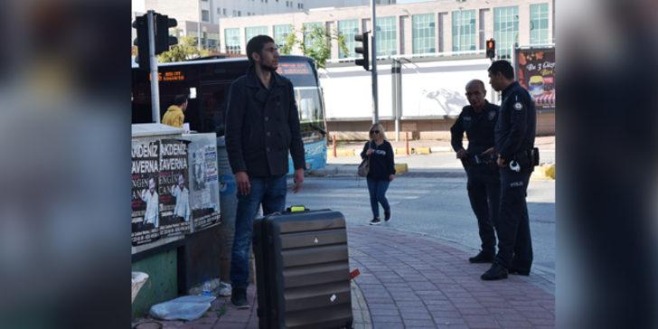 Antalya'da garip olay! Öylece ayakta bekliyordu, tepki vermeyince... G3