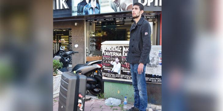 Antalya'da garip olay! Öylece ayakta bekliyordu, tepki vermeyince... G4