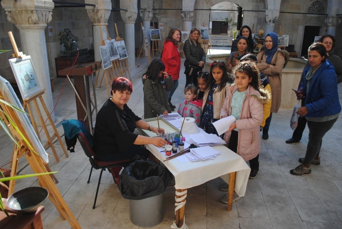 Eğirdir&rsquo;de Ebru  Sanatı Etkinliği