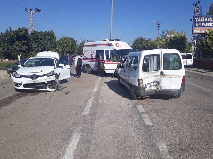 Adana’da trafik kazası: 3 yaralı G3