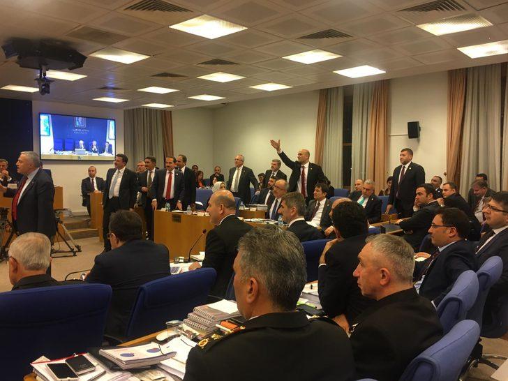 TBMM Bütçe Komisyonunda Süleyman Soylu ve  SP'li Cihangir İslam tartıştı G2