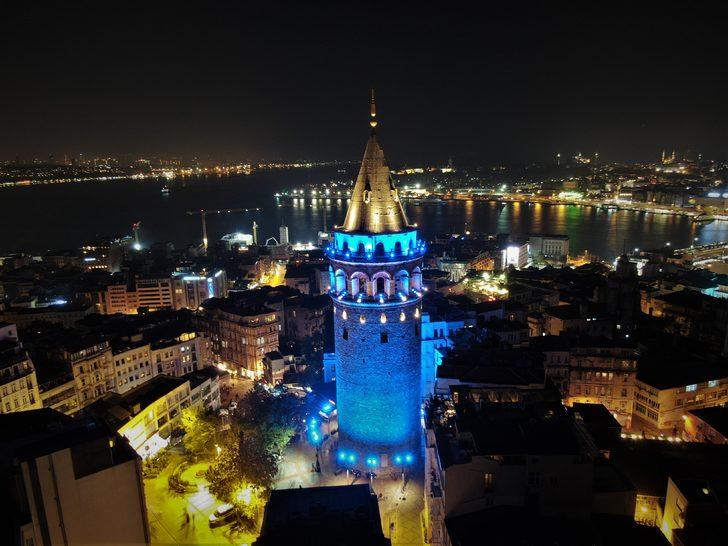Çocuklar için maviye bürünen Galata ve Beyazıt Kulesi havadan görüntülendi G3
