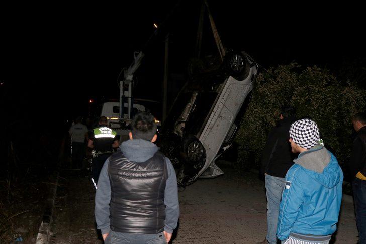 Muğla'da feci kaza! 50 metre sürüklenip kanala devrildi! G2