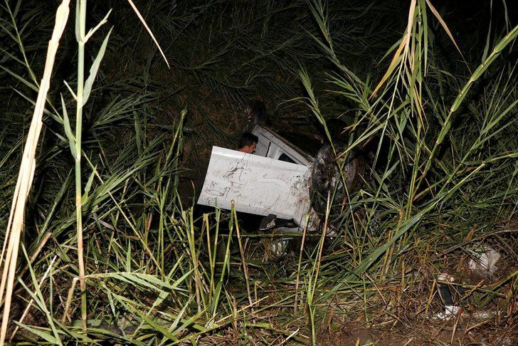 Muğla'da feci kaza! 50 metre sürüklenip kanala devrildi! G5