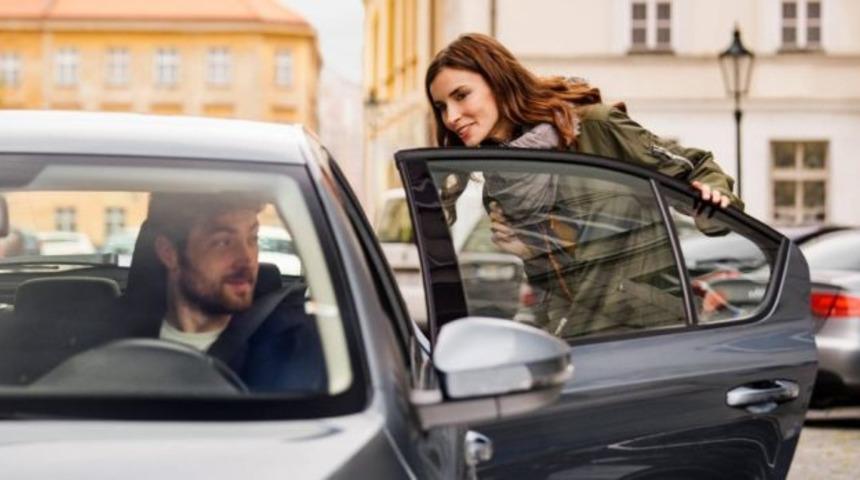 Uber yolcuları kavgaları ve tartışmaları kayıt altına alacak