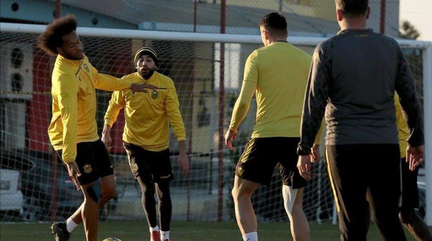 Yeni Malatyaspor, Fenerbah&ccedil;e&rsquo;yi T&ouml;re, Guilherme ve Bifouma ile yenmeyi planlıyor
