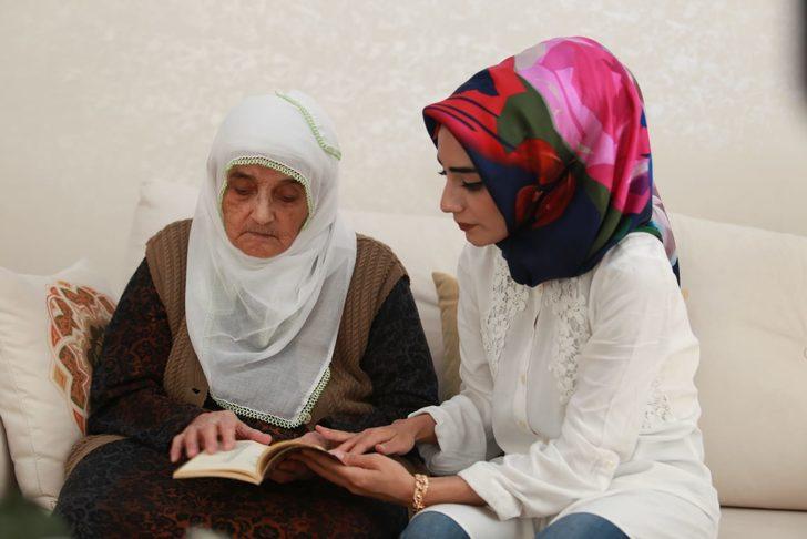 Atatürk’ün 'Yaşasın asker çocuğu' dediği Fatma Topal 89 yaşında o günü unutamıyor! G4