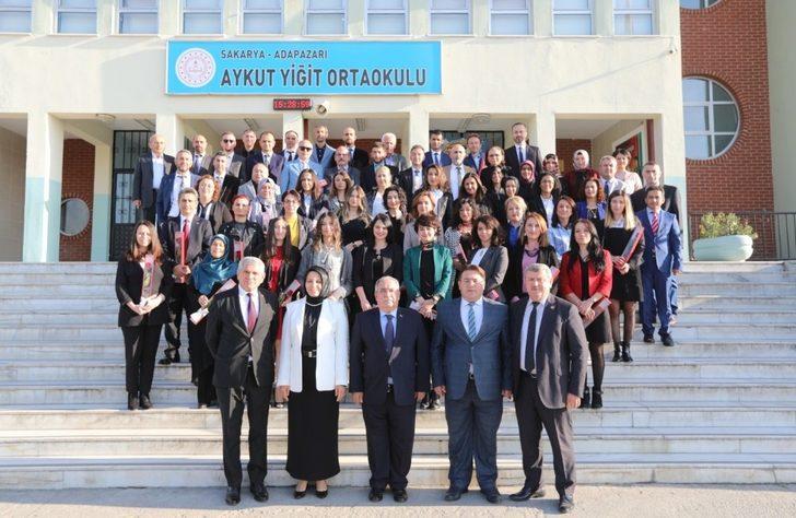 Vali Nayir öğretmenlerle bir araya geldi G5