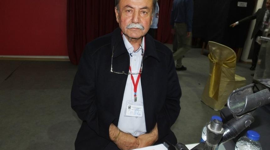 Burhaniye&rsquo;de Murat Altıntaş değişmez divan başkanı oldu