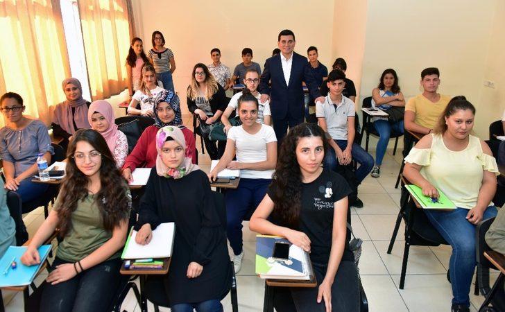 Kepez’den üniversite hayaline destek G4