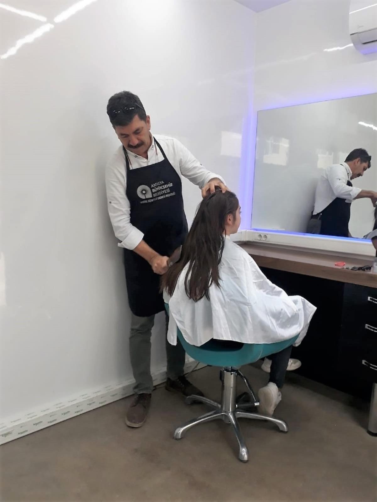 Mobil Kuaf&ouml;r Tırı G&uuml;ndoğmuş&rsquo;ta