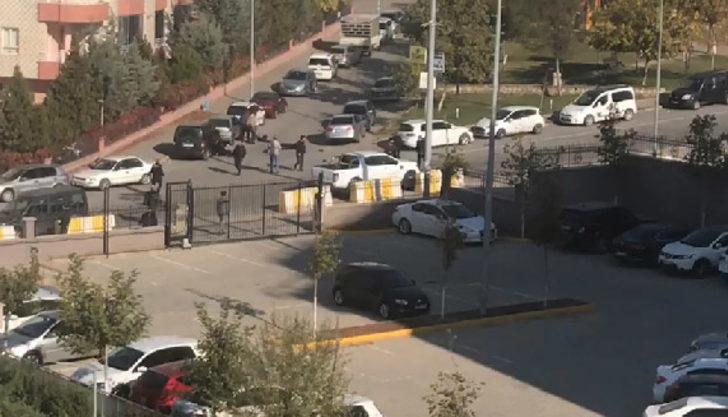 Son dakika Batman Adliyesi önününde silahlı kavga: Ölü ve yaralılar var G5