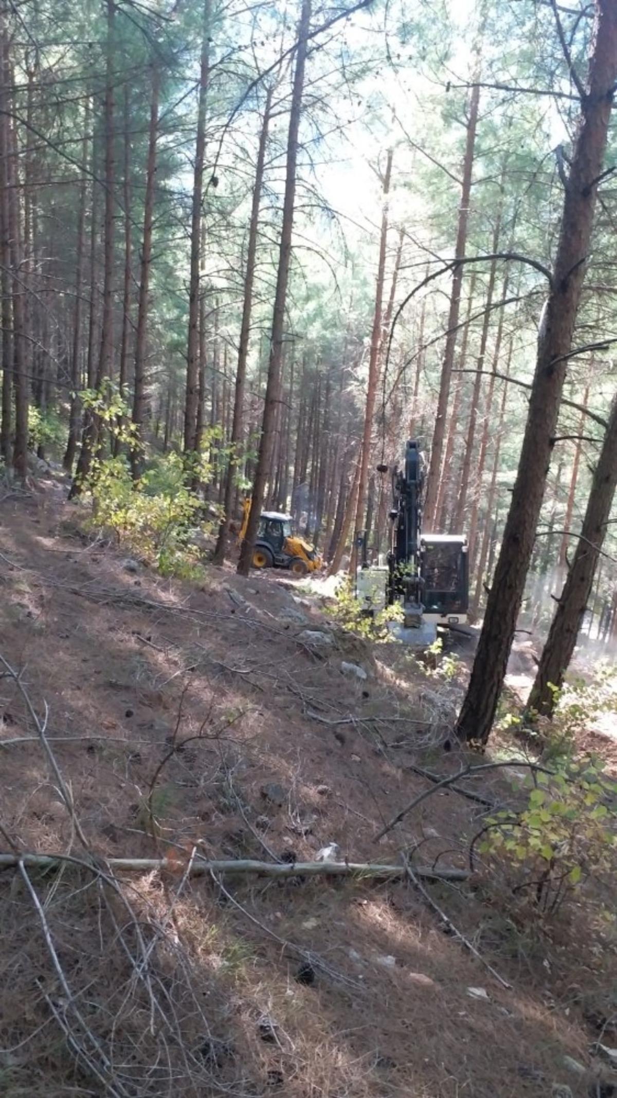 Su deposuna ulaşım i&ccedil;in yol yapıldı