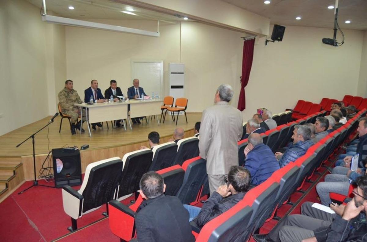 Hozat&rsquo;ta muhtarlar toplantısı